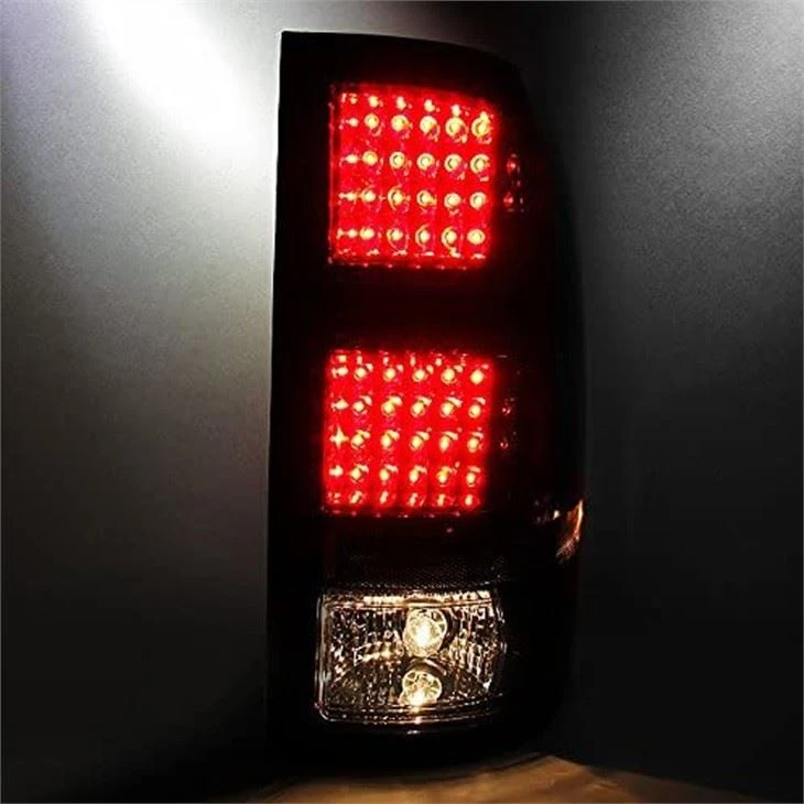 Tail lights for 2009 gmc sierra 3